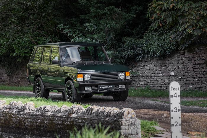 Kingsley Re-Engineered brings the Range Rover Classic into the modern era with the new KSR