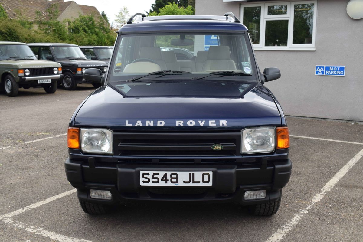 1998 RHD Land Rover Discovery 3.9 ES V8i - Low Mileage