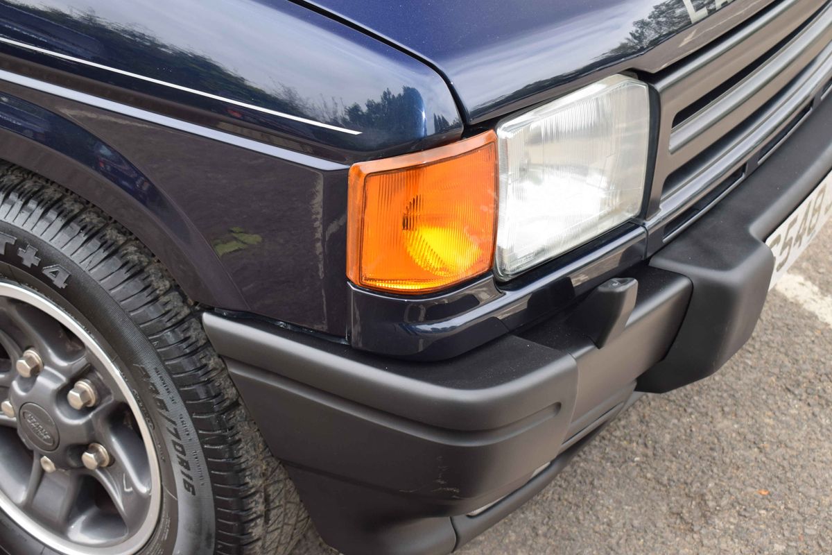 1998 RHD Land Rover Discovery 3.9 ES V8i - Low Mileage