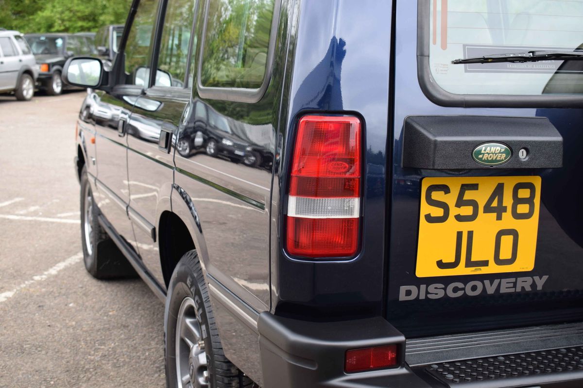 1998 RHD Land Rover Discovery 3.9 ES V8i - Low Mileage