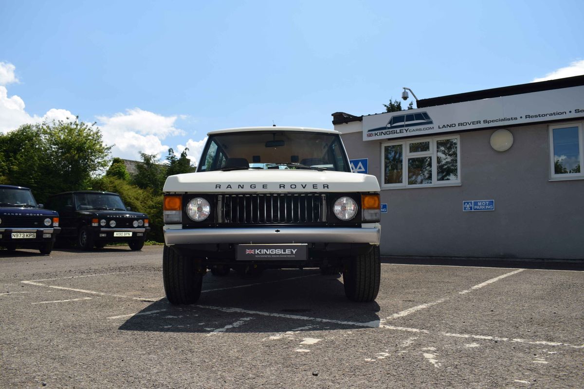 1985 LHD Range Rover Classic 3.9 RestoMod - Luxembourg Commission