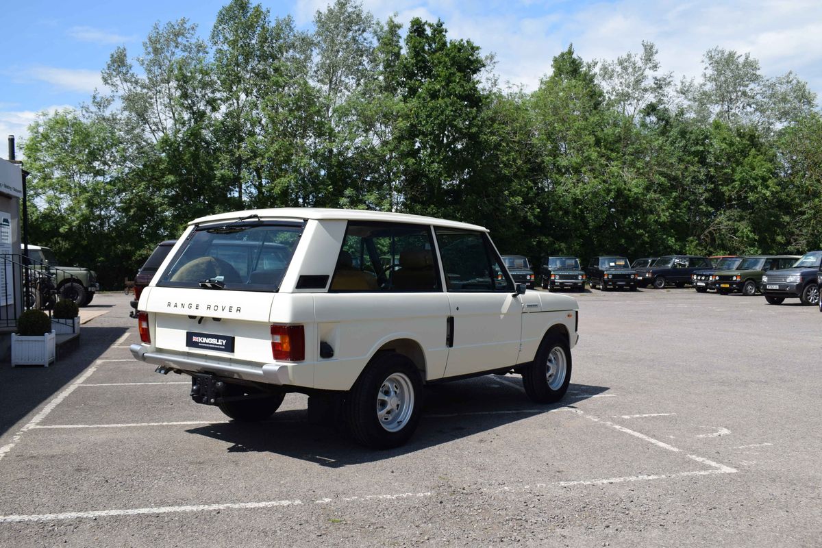 1985 LHD Range Rover Classic 3.9 RestoMod - Luxembourg Commission