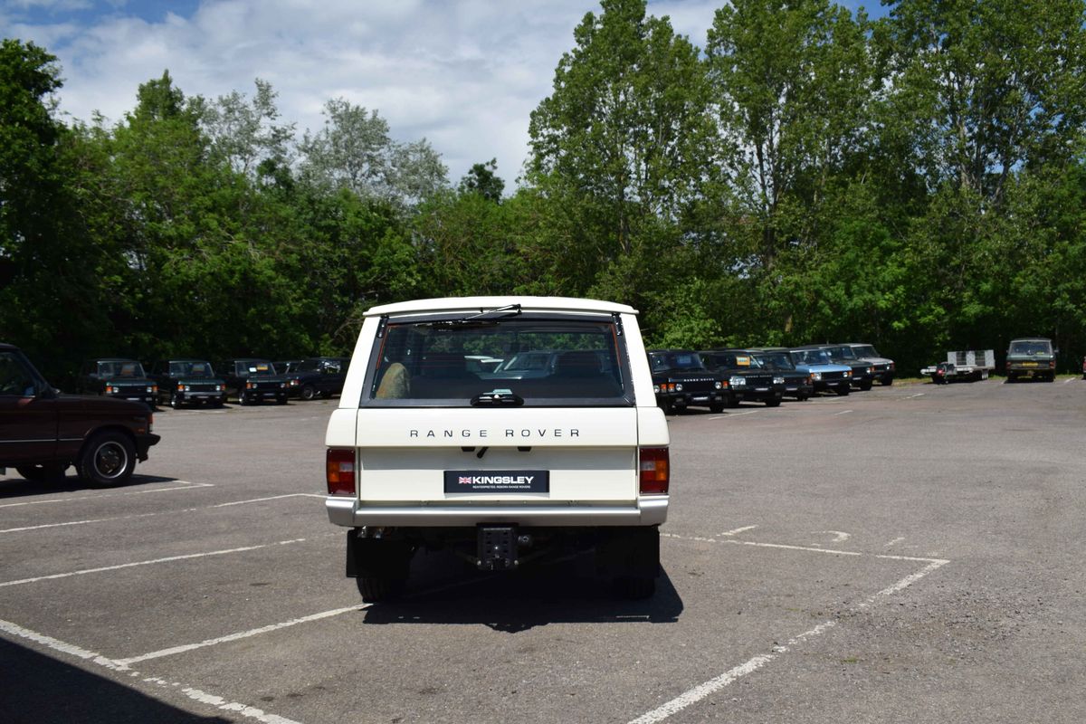 1985 LHD Range Rover Classic 3.9 RestoMod - Luxembourg Commission