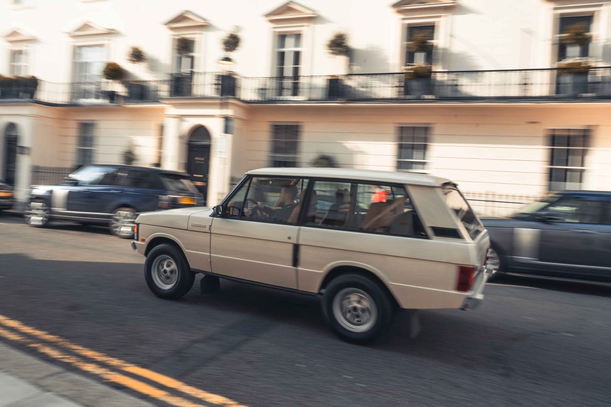 LHD Kingsley Re-Engineered Range Rover Classic 2 Door 4.6