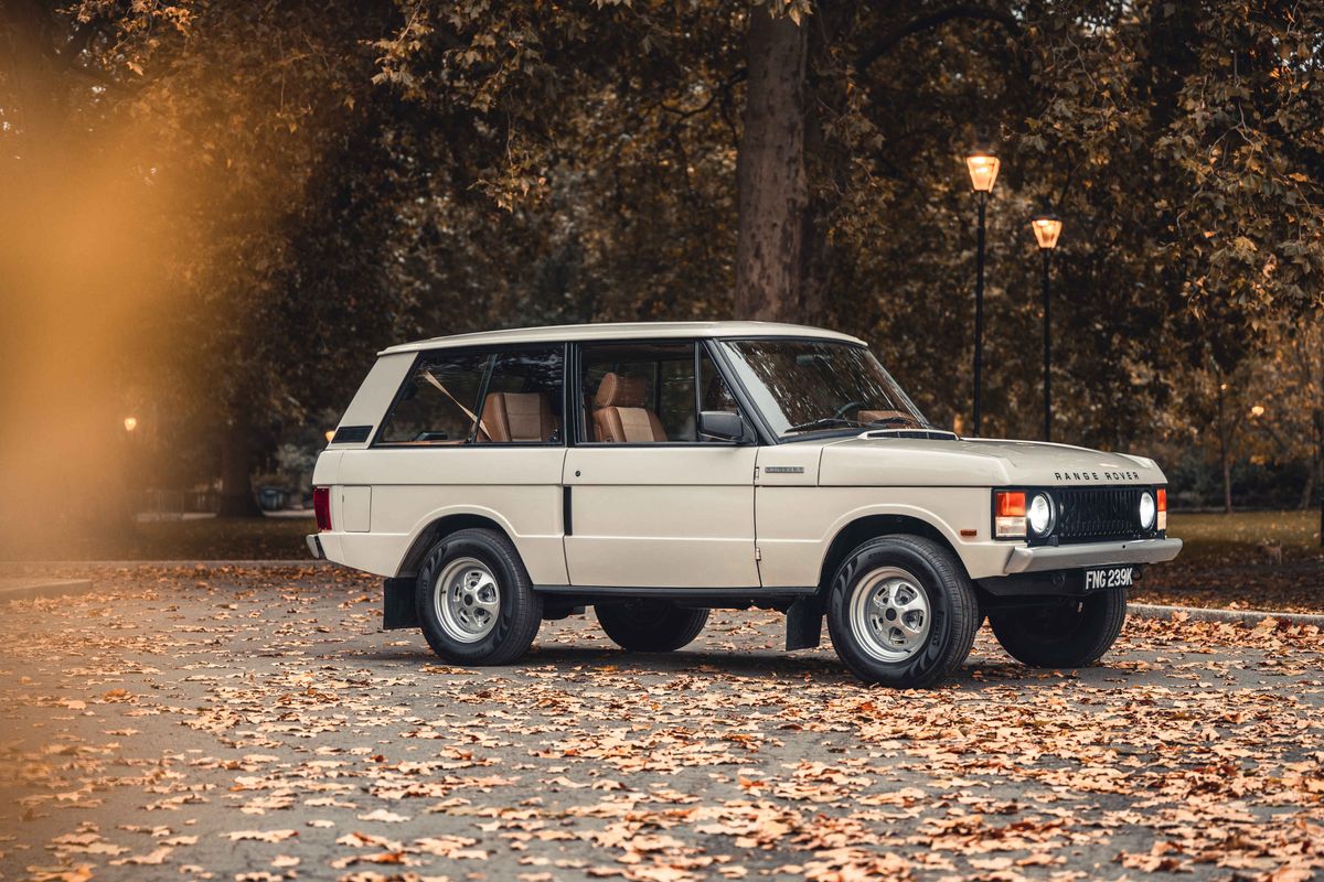 LHD Kingsley Re-Engineered Range Rover Classic 2 Door 4.6