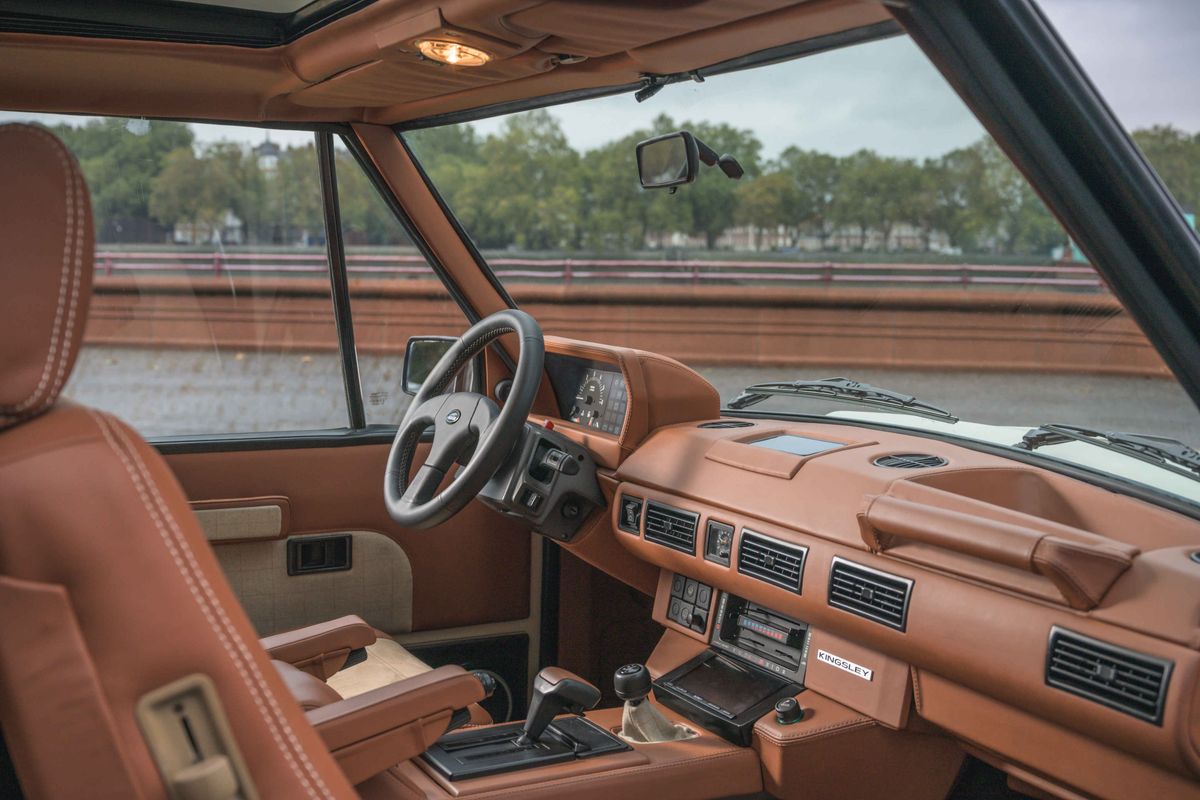 LHD Kingsley Re-Engineered Range Rover Classic 2 Door 4.6