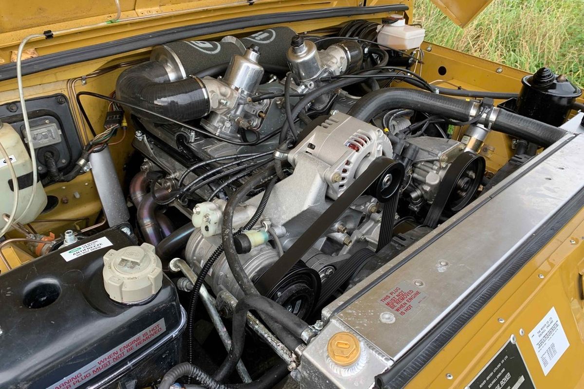 1976 LHD Range Rover 2 Door 320BHP Re-Engineered 'Sleeper' - Must be Driven!