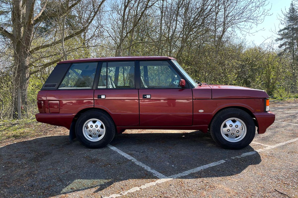 1989 Range Rover Overfinch 5.7 - Galvanised Chassis, Rust Free, Excellent Value