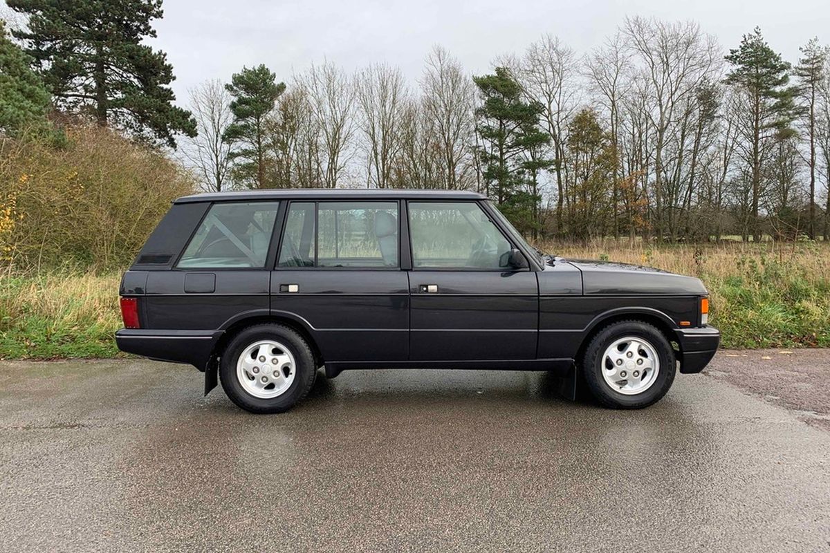 1994 Range Rover Classic LSE - Fully Restored