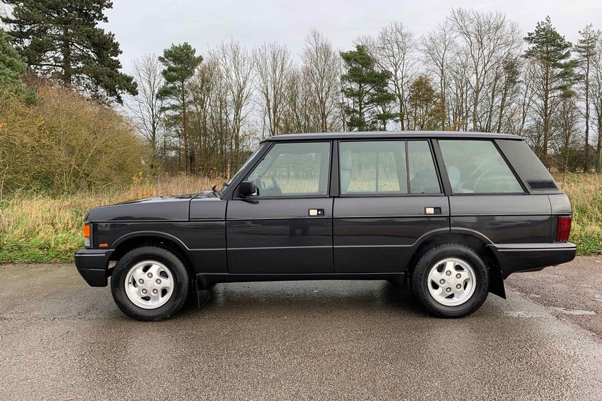 1994 Range Rover Classic LSE - Fully Restored