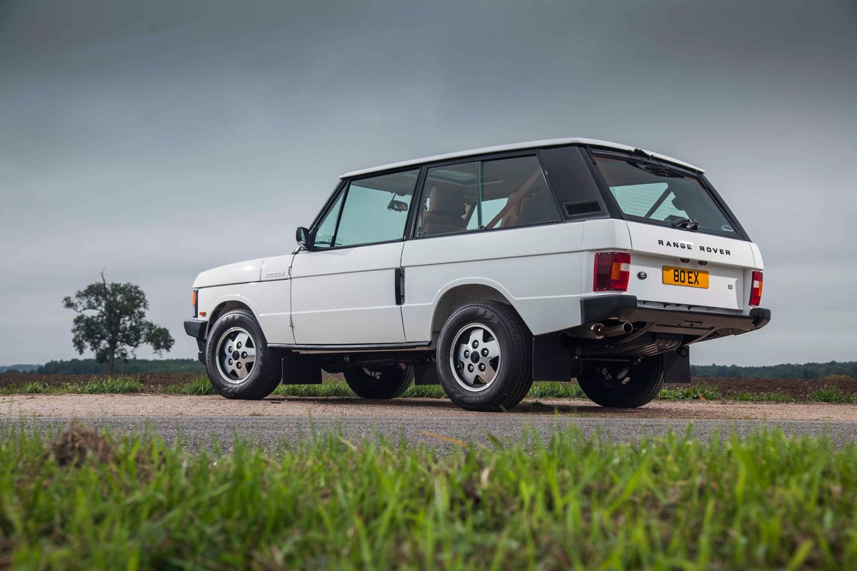 1992 RHD Range Rover 4.8i SE Auto 2 Door K2R RestoMod - BOEX Commission