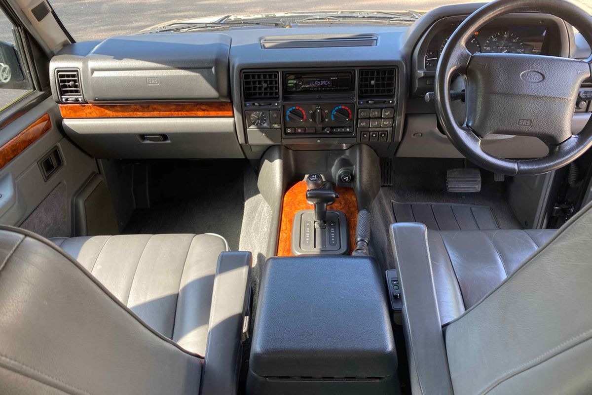 1994 RHD Range Rover Classic Vogue SE 'Soft Dash' For Sale