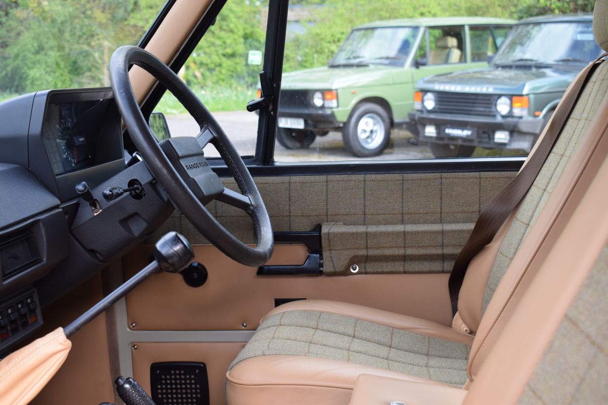 1984 RHD Range Rover Classic - For The Sporting Enthusiast