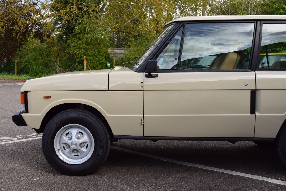 1984 RHD Range Rover Classic - For The Sporting Enthusiast