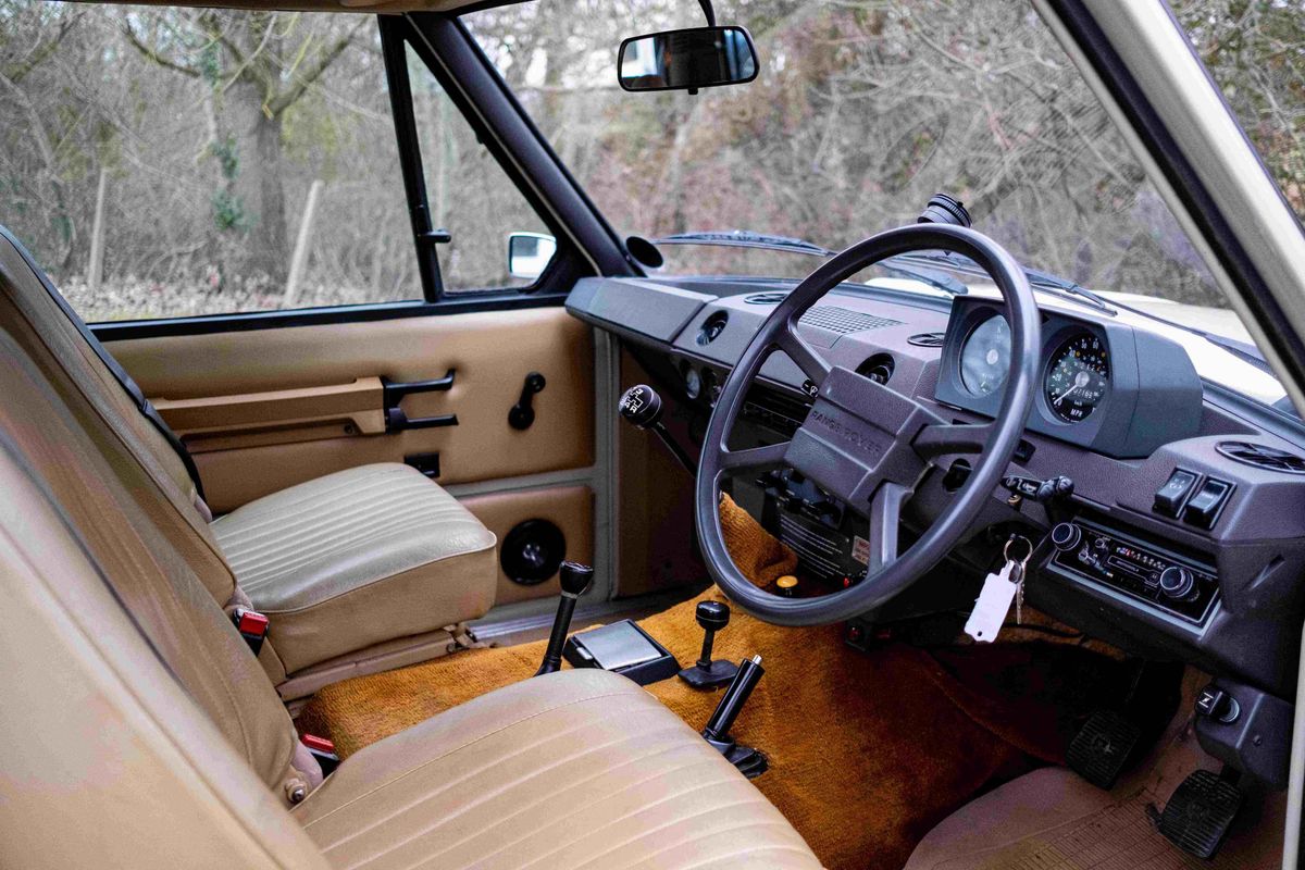 1979 RHD 2 Door Sahara Dust Range Rover Classic