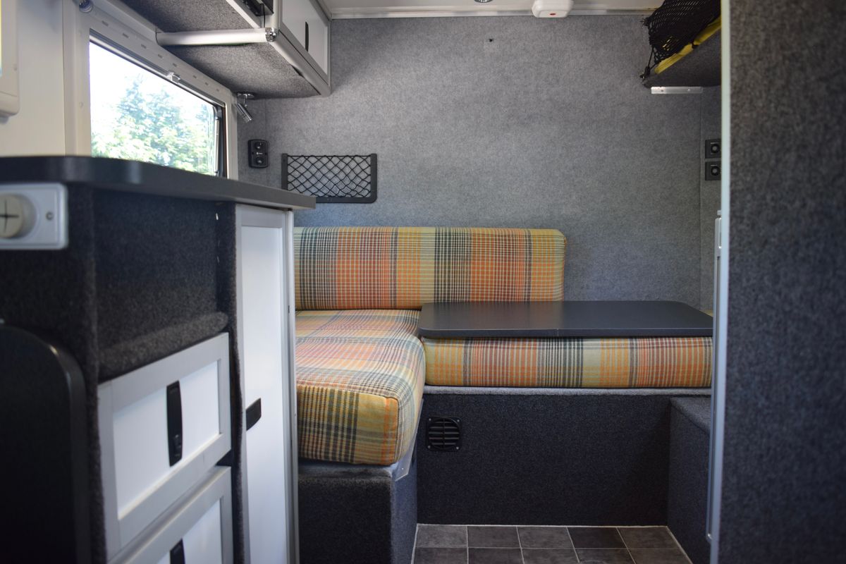 Overland Camper Land Rover 130