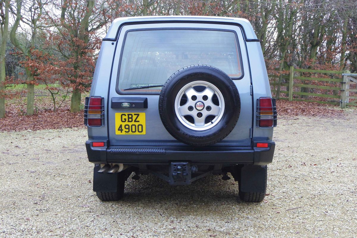 1990 RHD Land Rover Discovery Series 1 - Overfinch 5.7