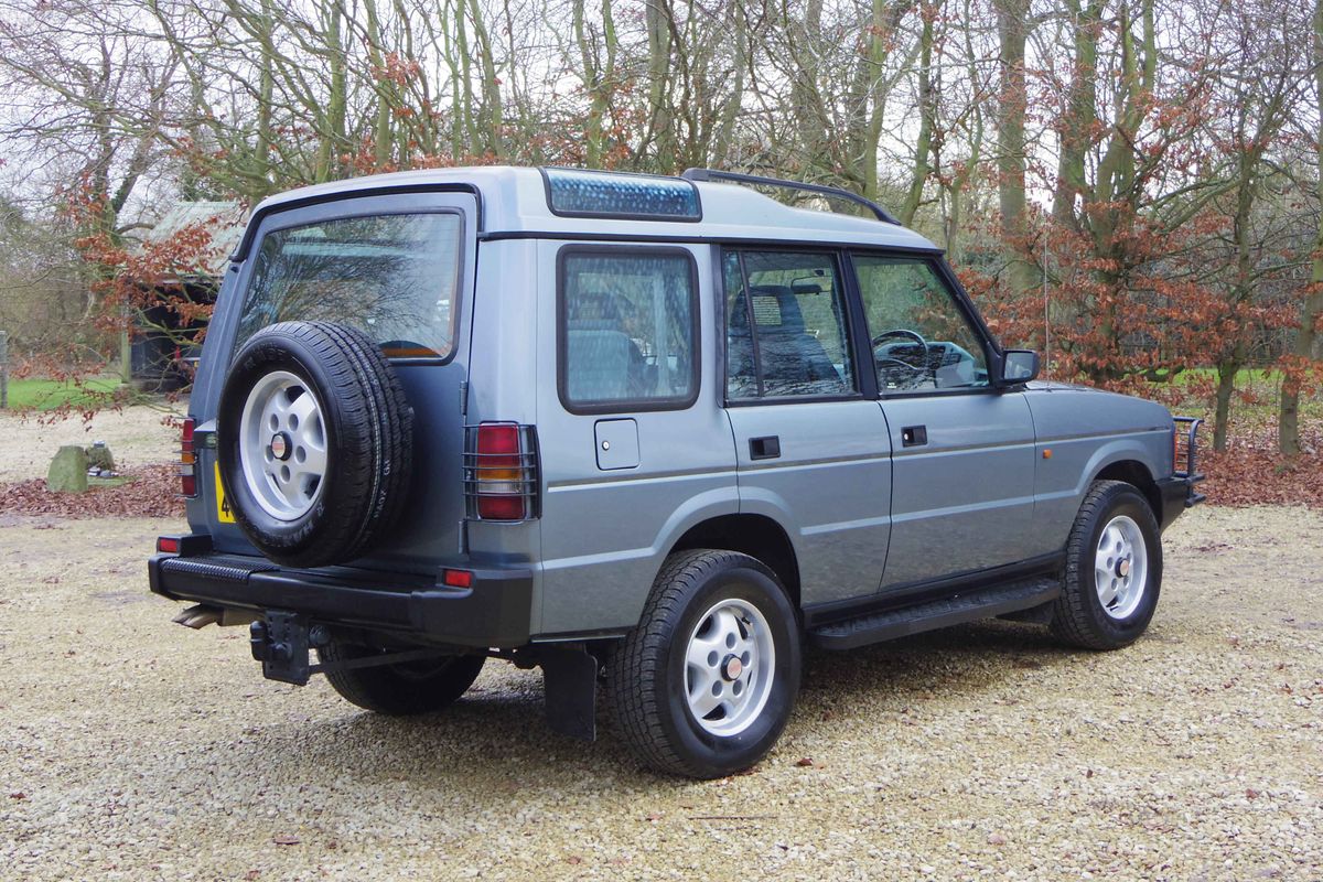 1990 RHD Land Rover Discovery Series 1 - Overfinch 5.7